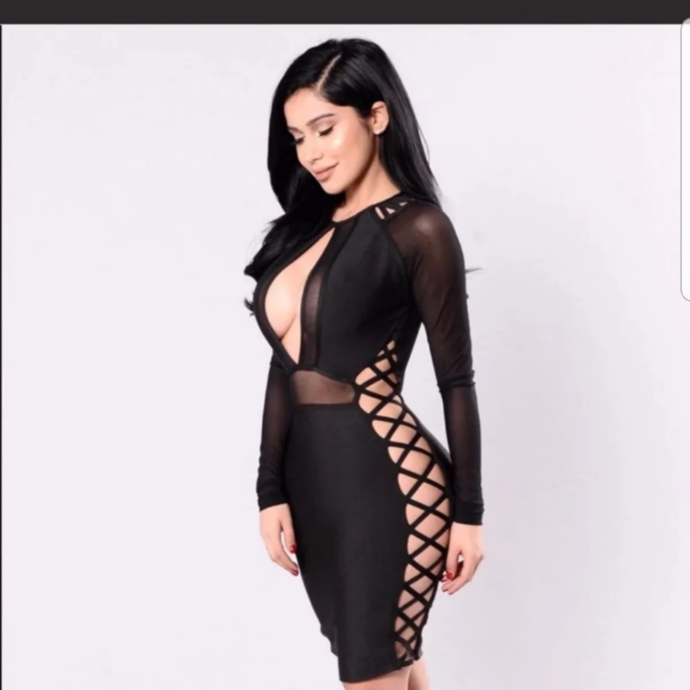 Fashion Nova bandage dress